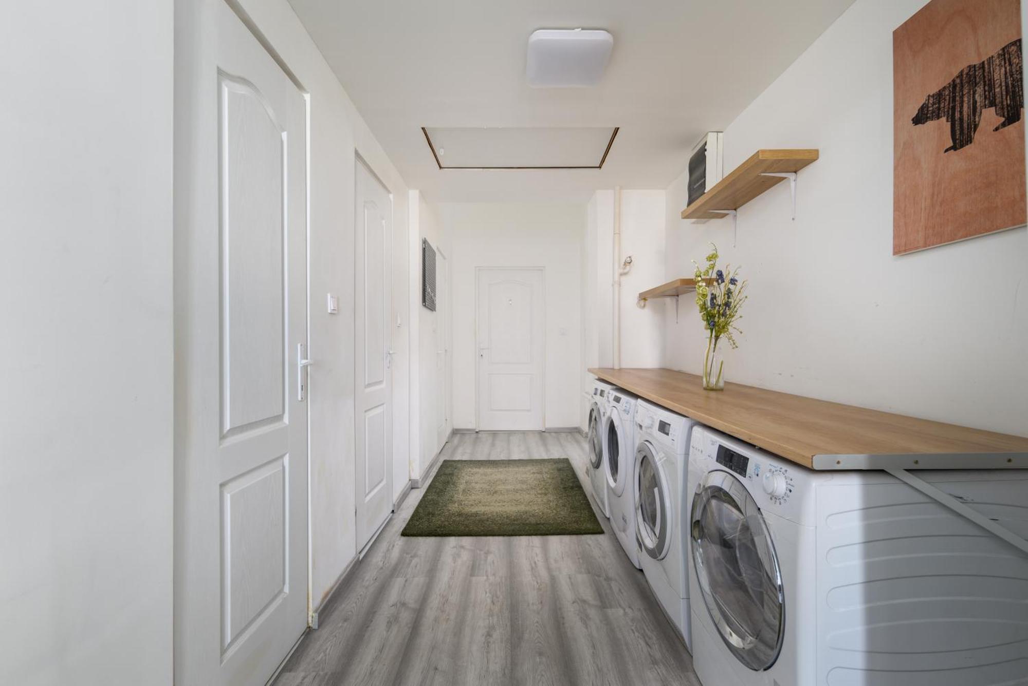 5 Bedrooms Keleti-Home Budapest Exterior foto